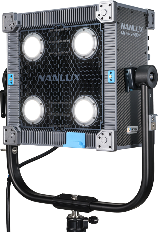 NANLUX Evoke Matrix 2500B Bi-color Multi-Source Spot Light Kit
