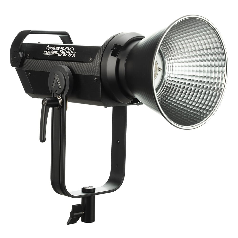 APUTURE Light Storm 300x kit (V-mount)