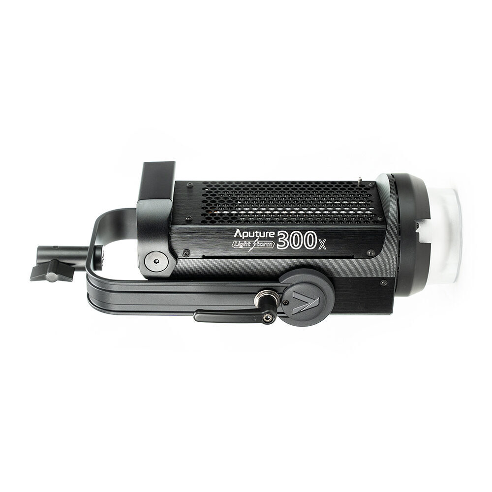 APUTURE Light Storm 300x kit (V-mount)