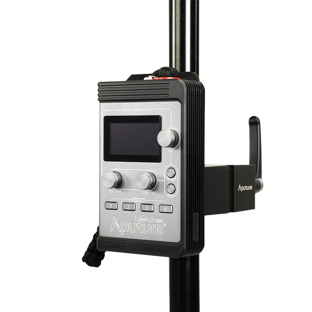 APUTURE Nova P300c