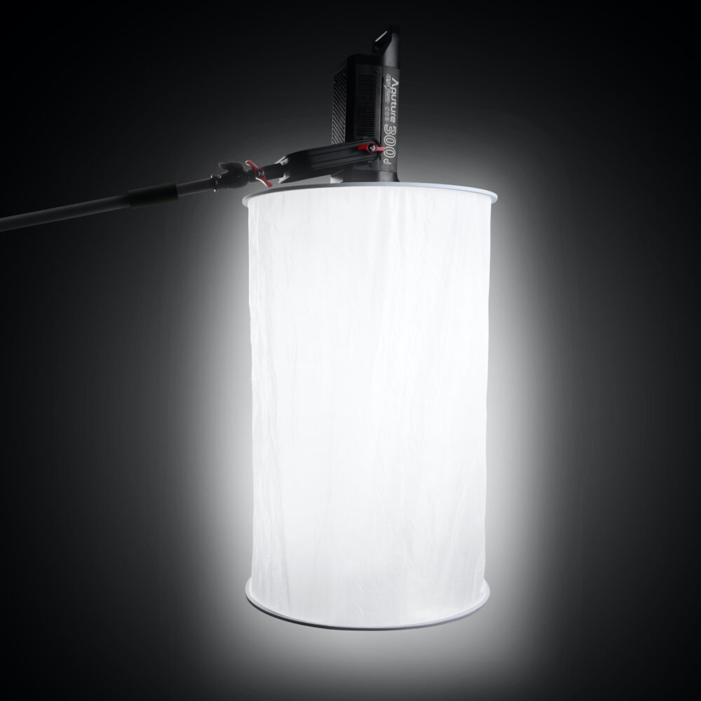 APUTURE Space light