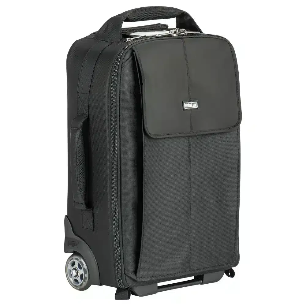 THINK TANK Airport Advantage