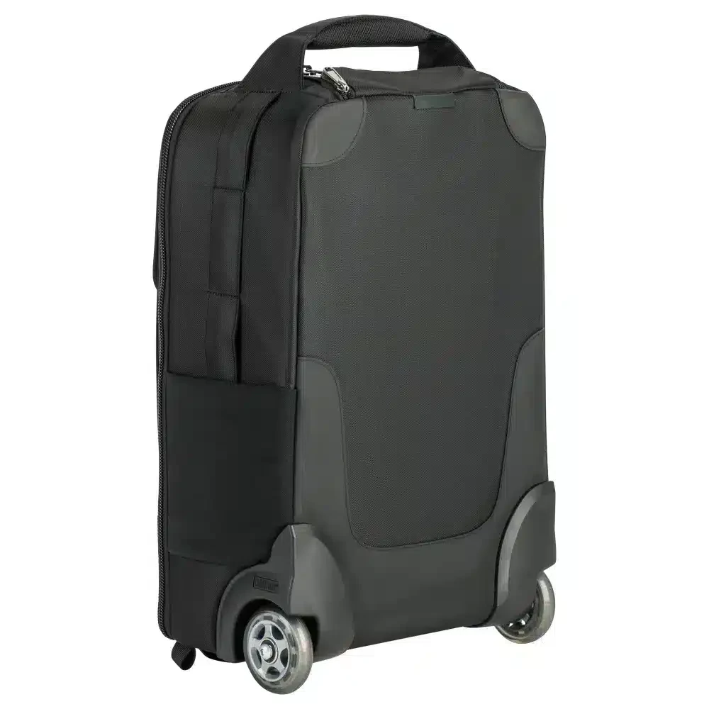 THINK TANK Airport Advantage