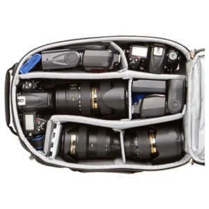 THINK TANK Airport Essentials, Black