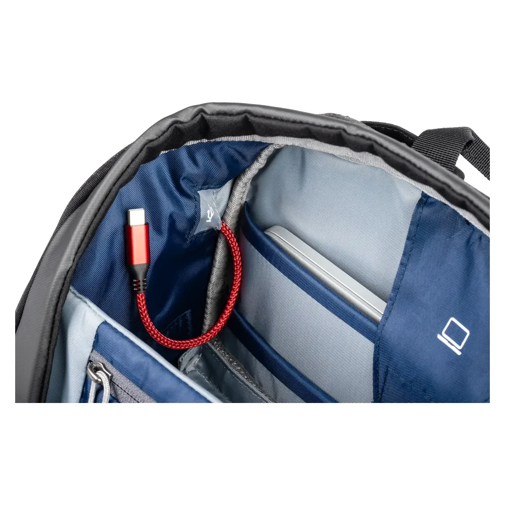 THINK TANK SpeedTop Backpack