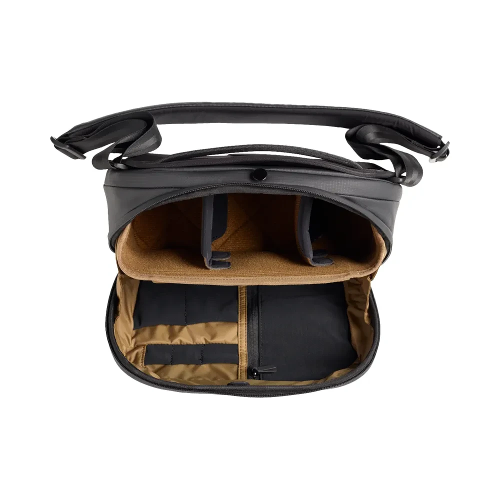 GOMATIC Peter McKinnon Everyday Slingbag