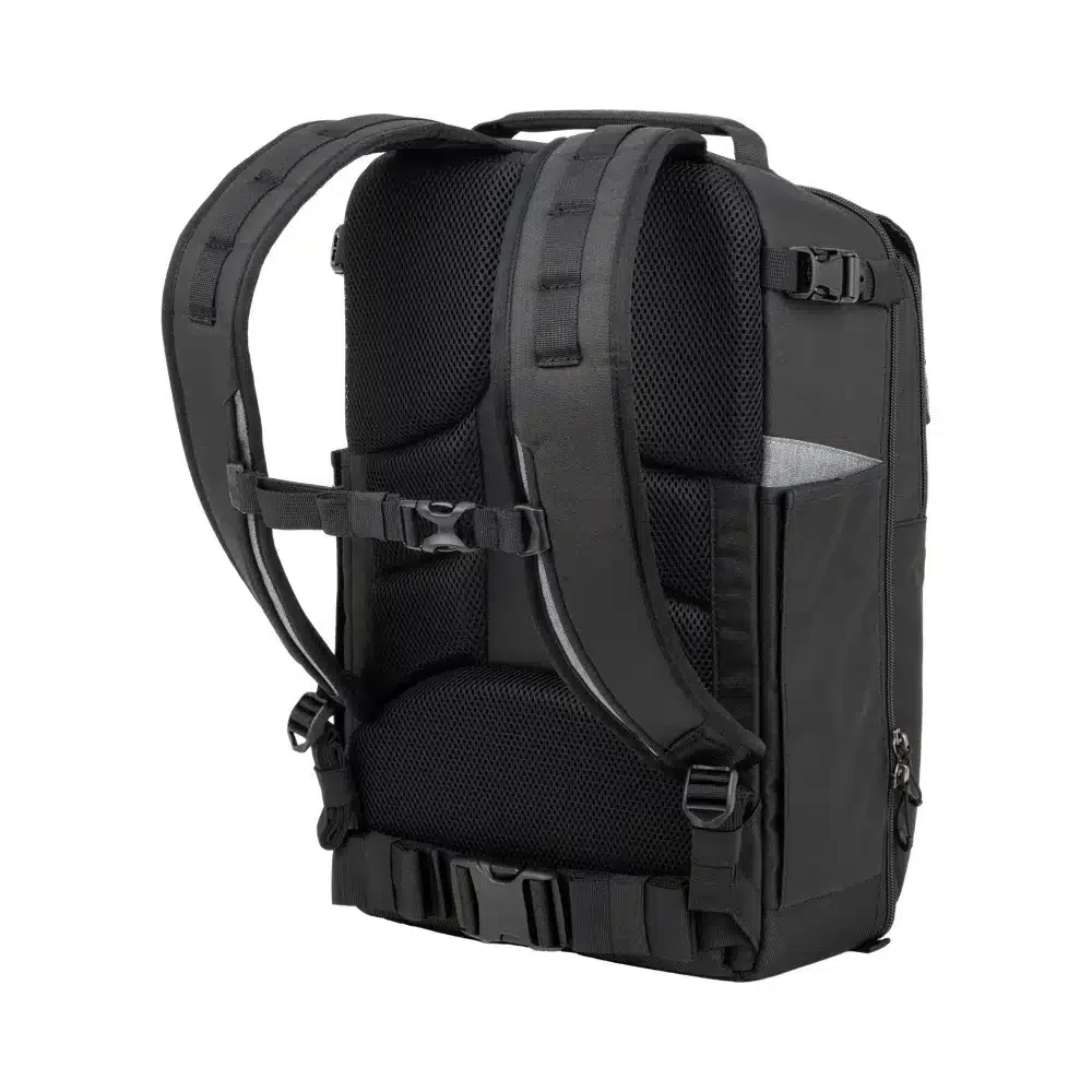 THINK TANK Mirrorless Mover Backpack