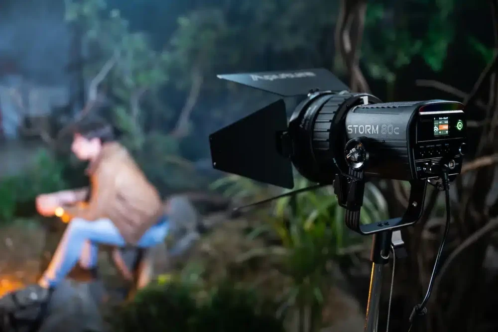 APUTURE Storm 80c