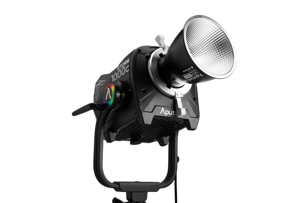APUTURE Storm 1000c