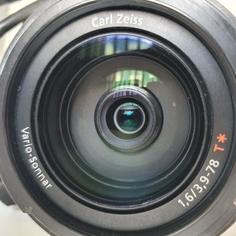 SONY HVR-V1E HDV/DVCAM videokaamera (kasutatud)