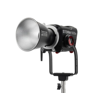 APUTURE Storm 400x