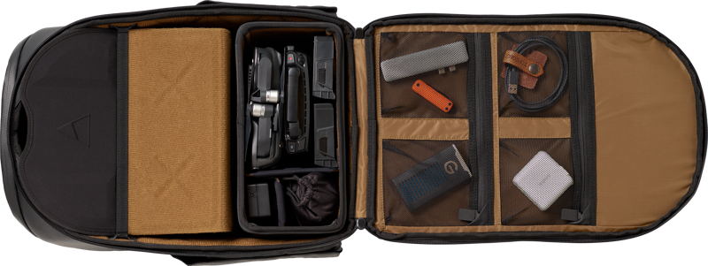 GOMATIC Peter McKinnon Everyday Daypack - Bundle with 2 small cube