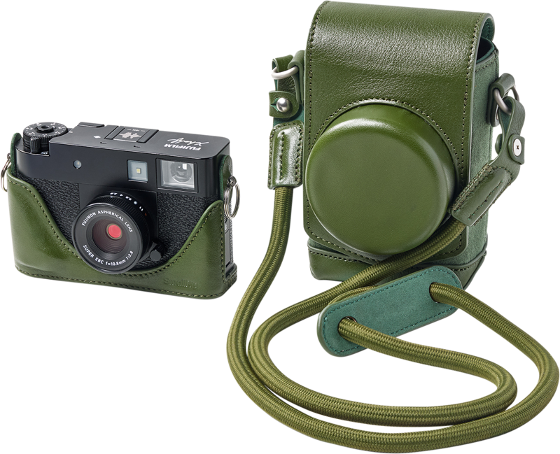 Designed to provide comprehensive protection while enhancing the camera's vintage appeal. This kit includes a full-cover carrying bag