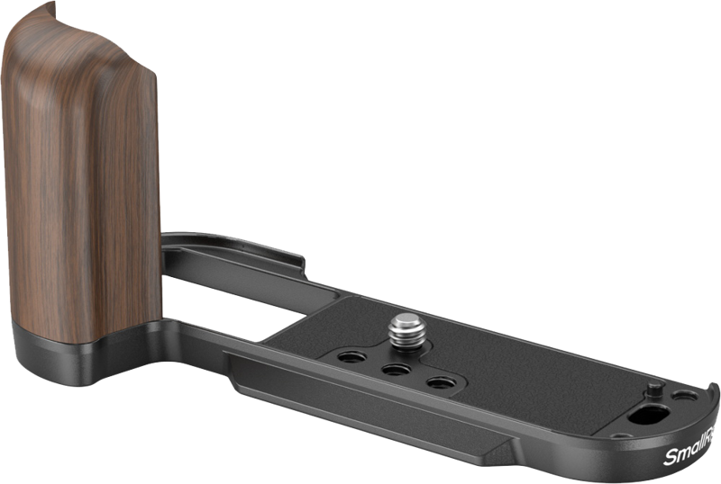comes in three colors: Black