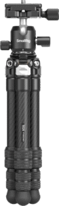 it can easily hold a 3kg camera and lens.