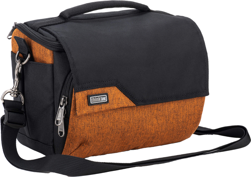 the Mirrorless movers have wide appeal across photographers of all types. Think Tank Mirrorless Mover 20 fits one standard mirrorless body plus 1 to 2 lenses: short to medium f/4 zooms or short to medium primes.
