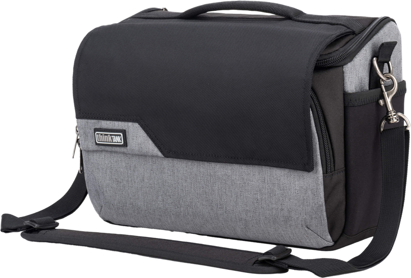 The Mirrorless Mover Series are specifically designed for mirrorless systems. Available in five sizes and four proprietary colors
