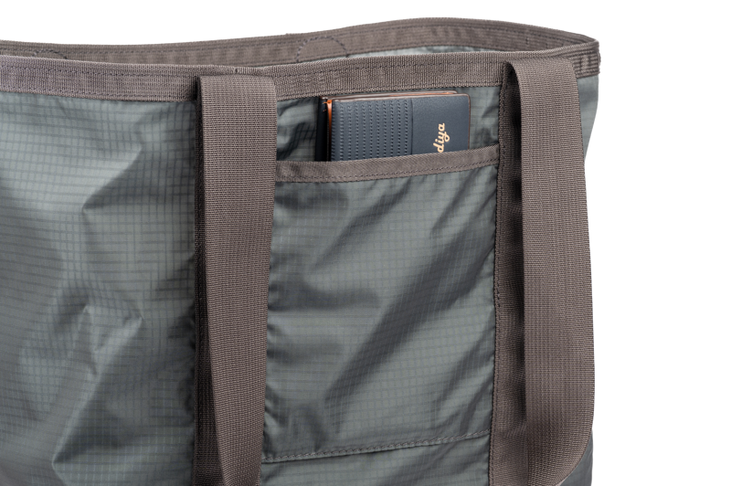 THINK TANK Freeway Tote
