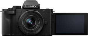 integrating OZO Audio.12-32mm F3.5-5.6 Lens included.