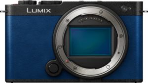 it is packed with powerful features such as 5-axis image stabilization