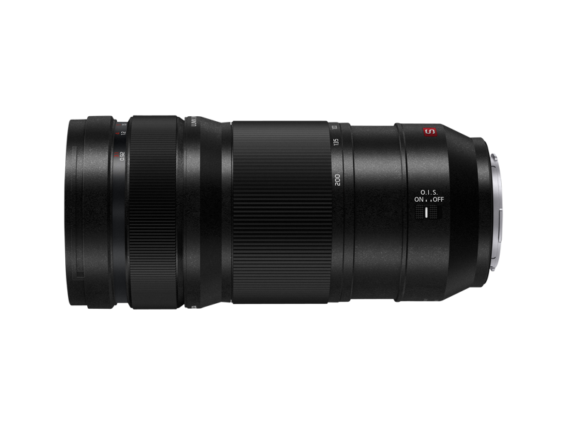 high-speed autofocus and weather sealed construction.