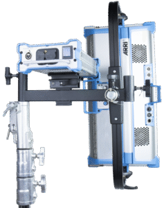 the 39cm long panel offset arm features dual junior receivers which enables a luminaire to be mounted in an upright or level position. Ideal for the Arri Skypanel which can be mounted vertically without removing the yoke.