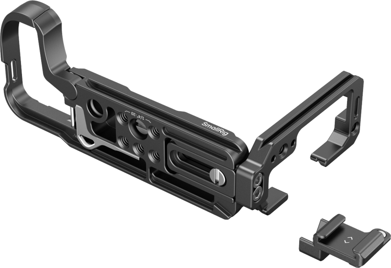 enhancing both shooting versatility and camera grip.