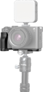 SMALLRIG 4797 L-Shape Mount Plate with Silicone Handle for Sony Alpha 7C II / Alpha 7CR