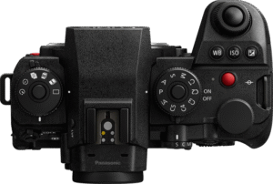 stable results in both photo and video modes.