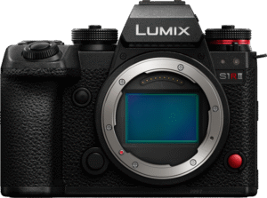 the camera is equipped with a 44.3MP sensor