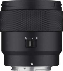 it combines a flattering 85mm field of view with a bright f/1.8 aperture to deliver exceptional subject isolation and beautifully rendered bokeh. At just 272 grams