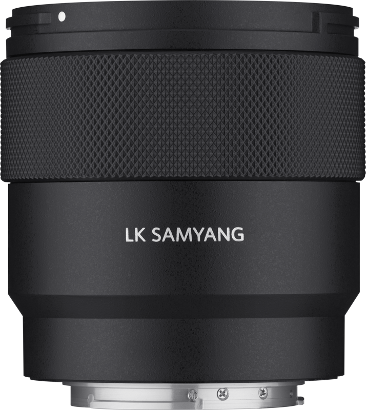 it’s the perfect tool for photographers and content creators who want dramatic perspectives without carrying heavy gear. At only 207 grams and 70.5 mm in length