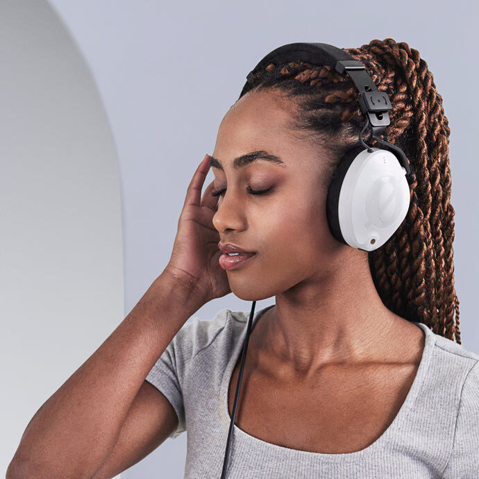 <li>Professional over-ear headphones</li>