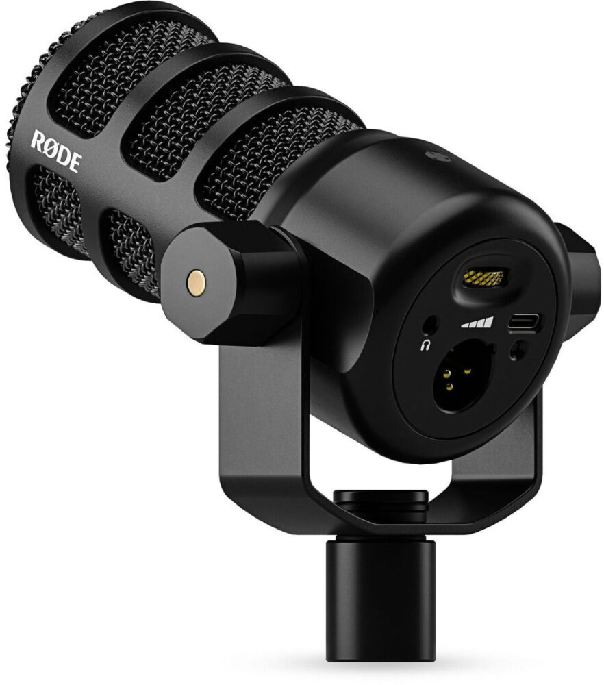 <li>Built-in pop-filter and shockmount</li>