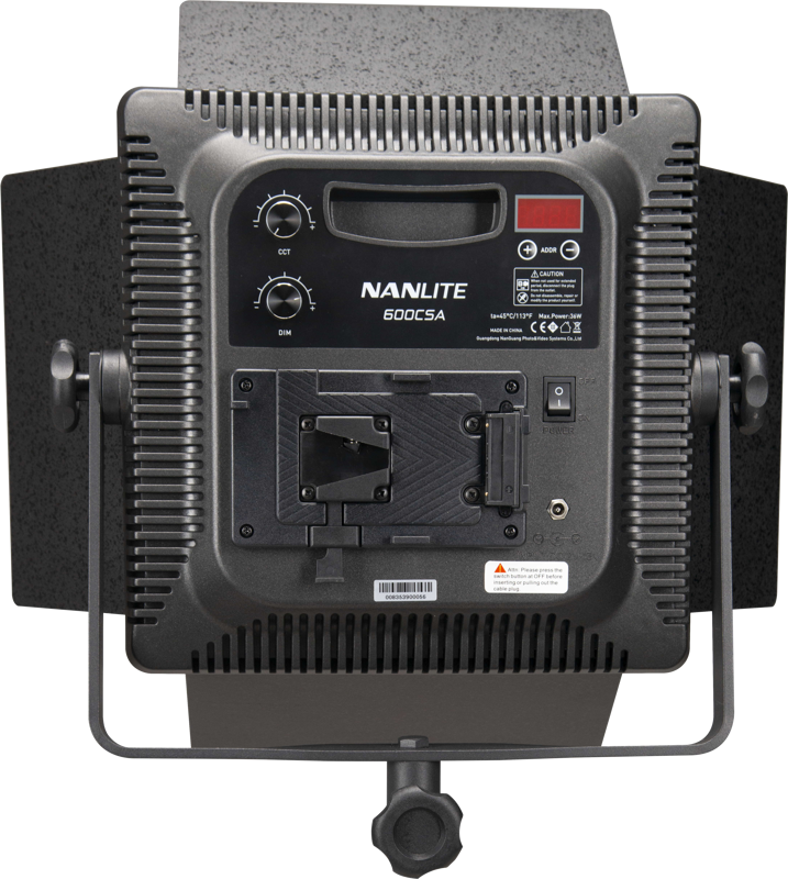 adjustable color temperature from 3200-5600K