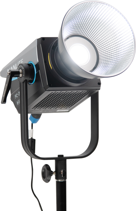 AC-powered fixture is capable of illuminating a wide range of scenarios and features an adjustable Kelvin temperature range of 2700K to 6500K.