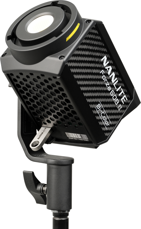 this spotlight is equipped with a 45° mini reflector