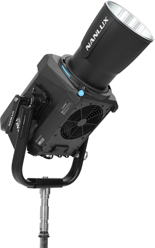 NANLUX Evoke 900C Spot Light with Flight Case