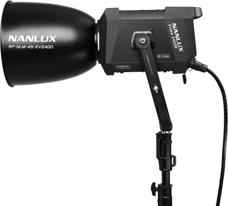 NANLUX Evoke 2400B Spot Light in Flight Case with 45° Reflector
