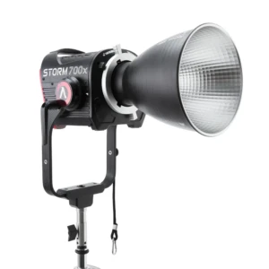 APUTURE Storm 700x