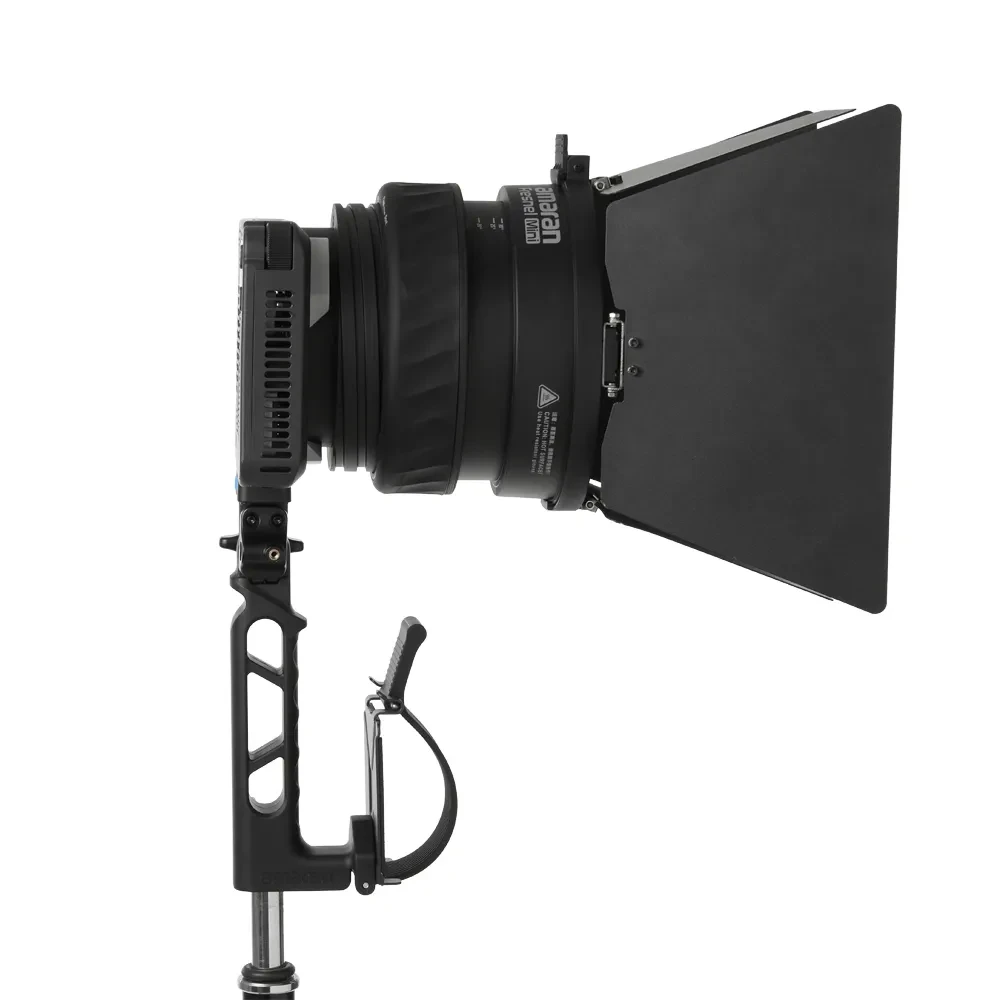 AMARAN Mini Fresnel and Barn Door (for Ray 60c & 120c)
