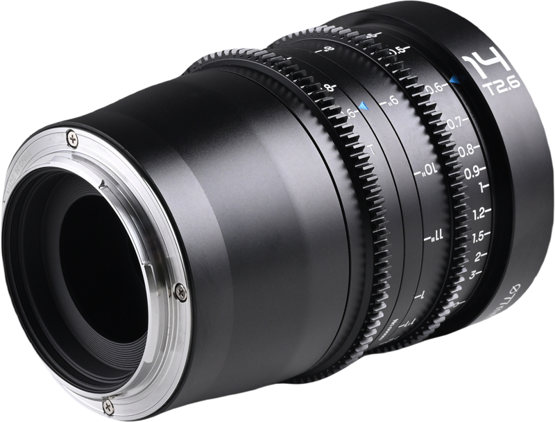 this lens excels in capturing expansive landscapes