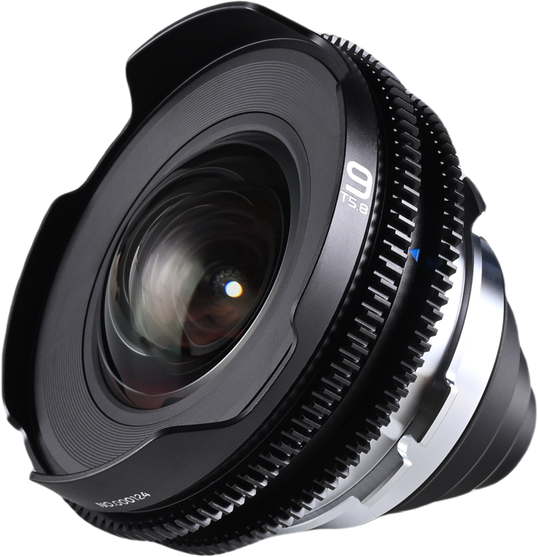 immersive visuals. With its impressive 135° angle of view