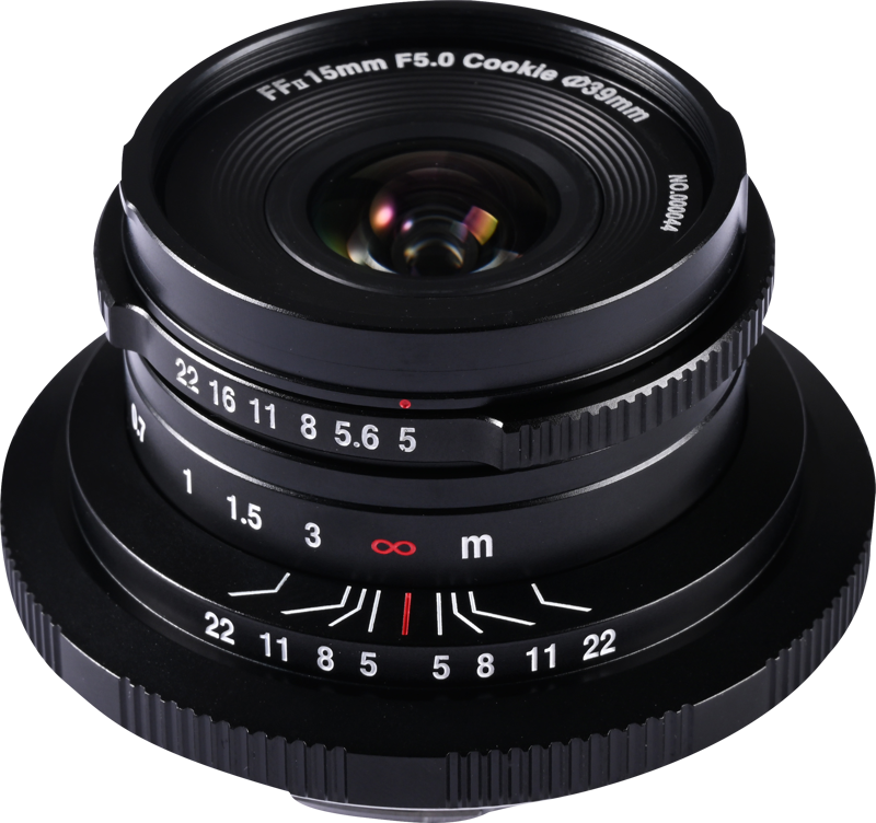 pancake-style lens crafted specifically for full-frame mirrorless cameras. With its unique 15mm ultra-wide-angle perspective