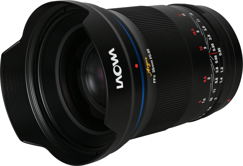 and outstanding optical quality. Its versatile 33mm focal length (approximately 50mm full-frame equivalent) makes it ideal for portraits