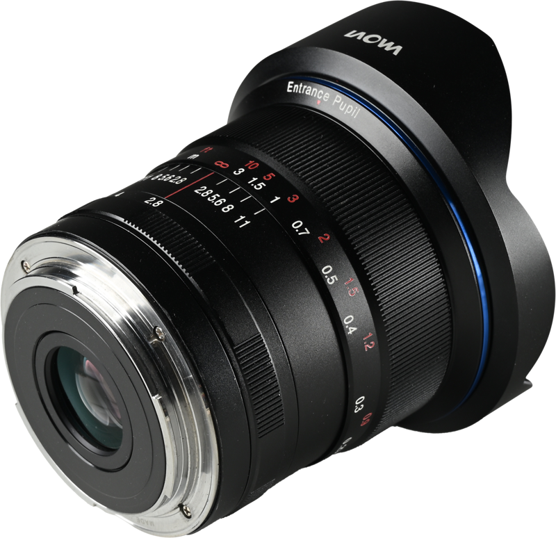 and interior photography. With its impressive 122° angle of view and virtually distortion-free performance