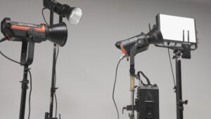 APUTURE Light Storm 600D PRO 600W daylight-balanced point-source LED