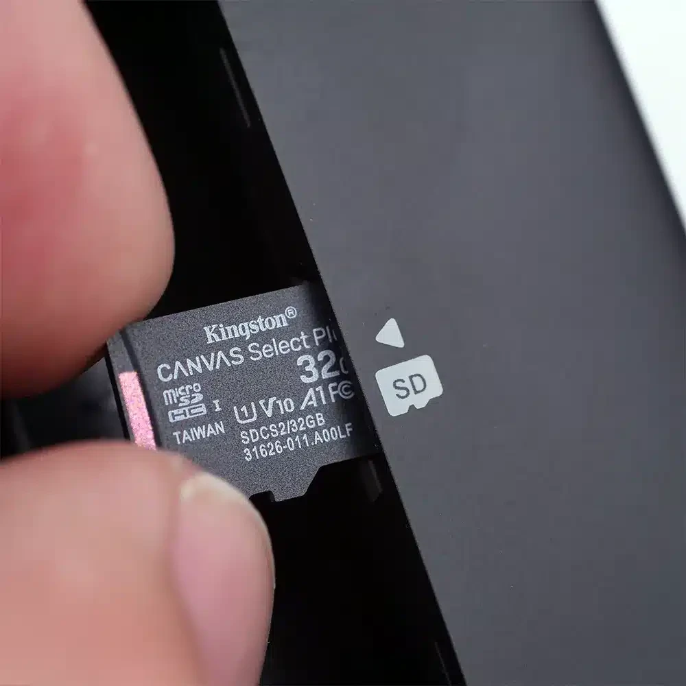 DEITY PR-2 Stereo Pocket Recorder with Lavalier Mic (Global)