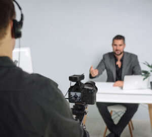 BOYA BY-WM6S UHF wireless microphone system