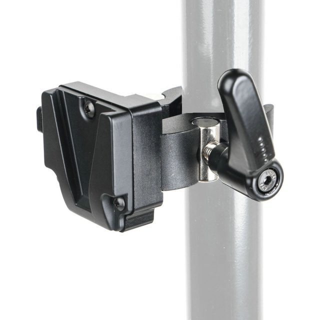 V-mount battery clamp